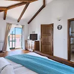 Villa Una