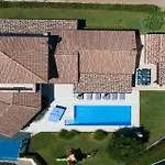Villa Una Vikendica *