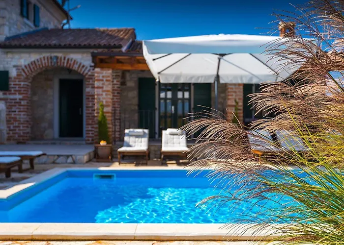 Semesterbostad Villa Una Vižinada