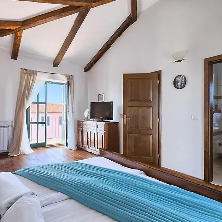 Villa Una