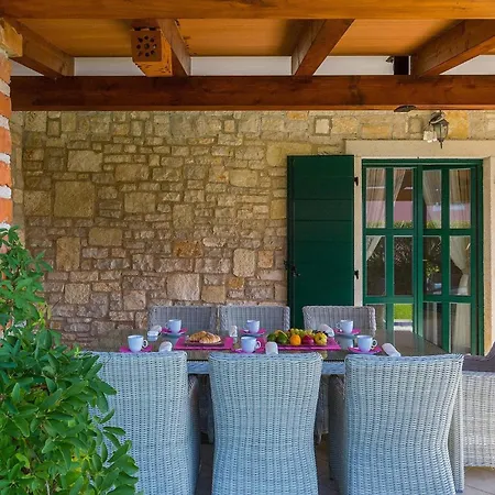 Villa Una Prázdninový dům *