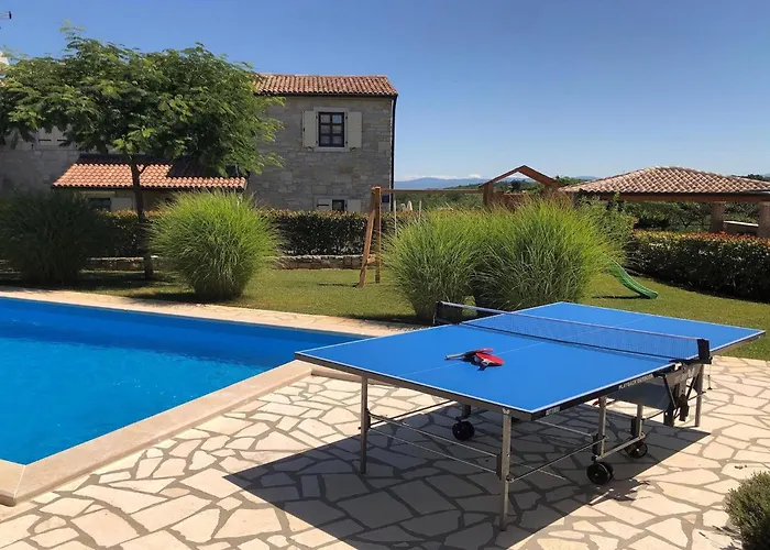 Villa Una Vikendica Vizinada